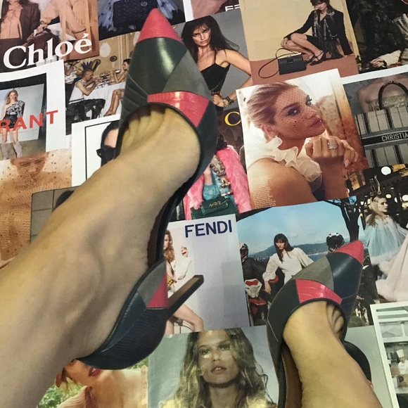 Hugo Boss gray pink Intarsia heels pumps 10 - Picture 6 of 9